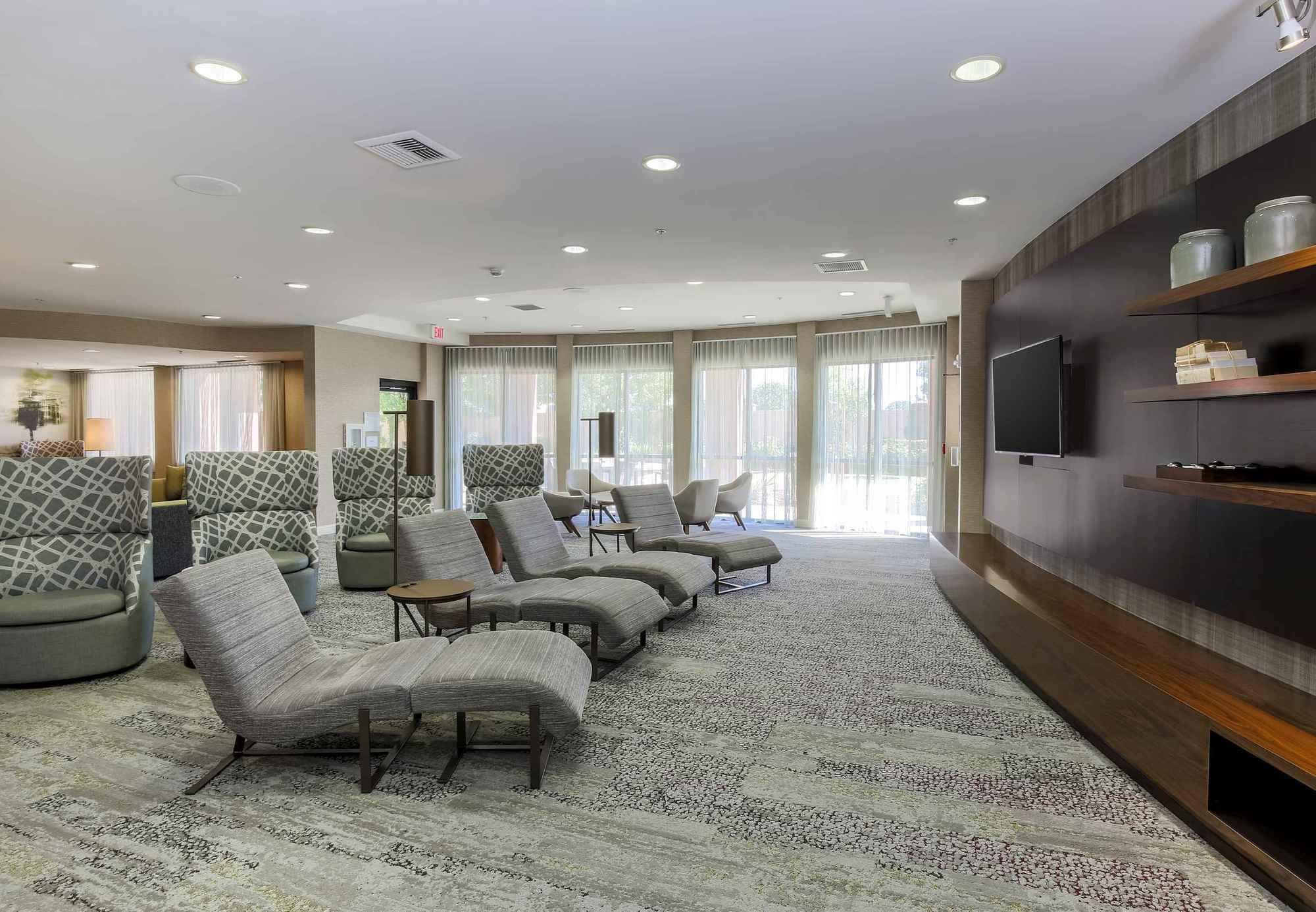 Courtyard By Marriott Roseville Galleria Mall/Creekside Ridge Drive Exteriér fotografie