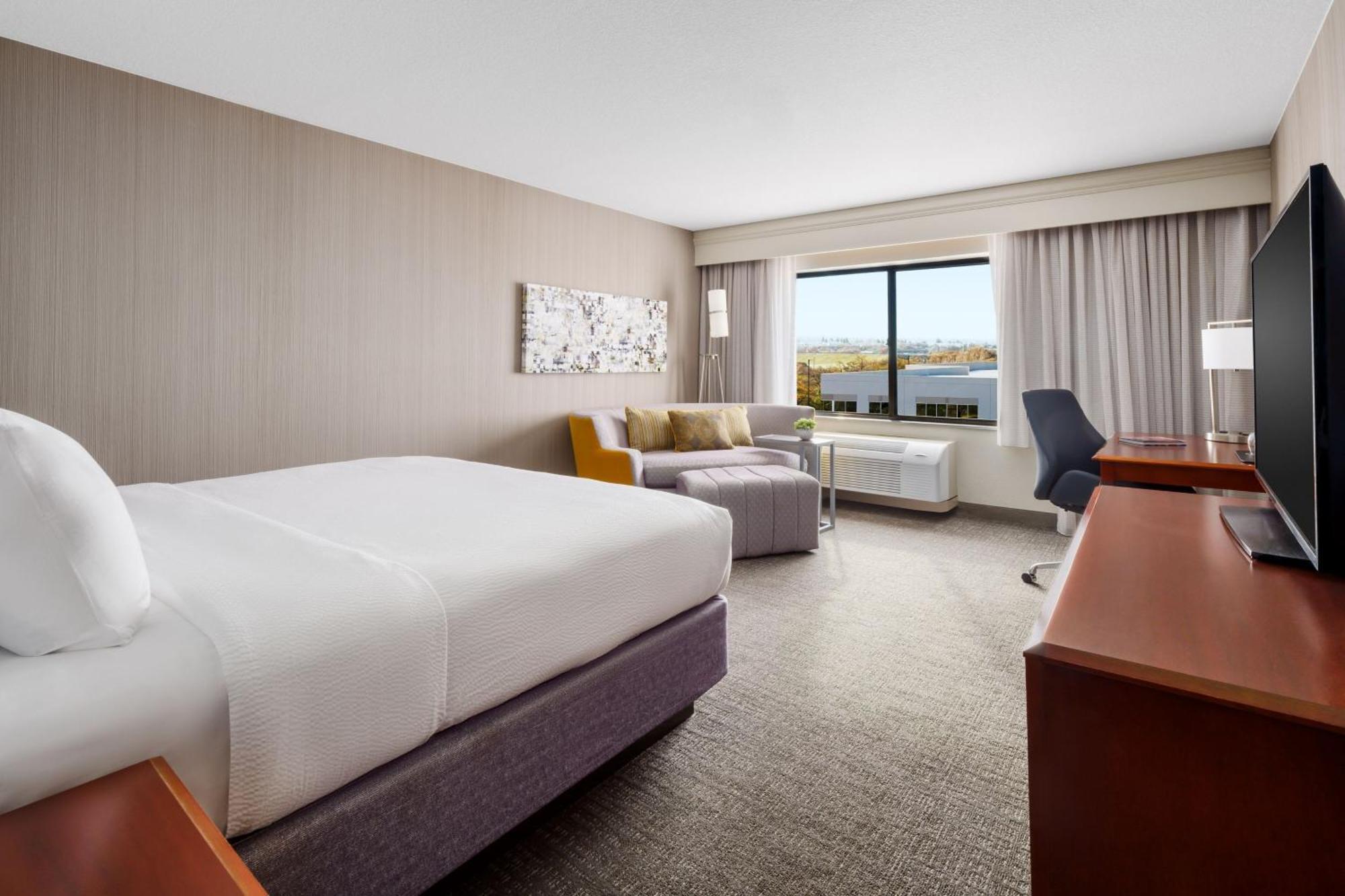 Courtyard By Marriott Roseville Galleria Mall/Creekside Ridge Drive Exteriér fotografie