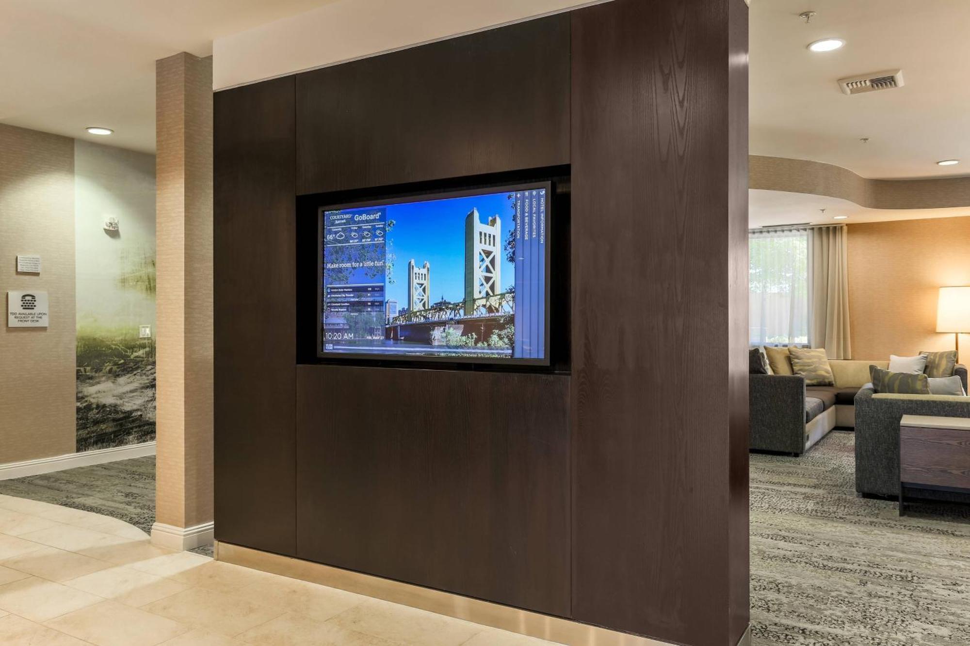 Courtyard By Marriott Roseville Galleria Mall/Creekside Ridge Drive Exteriér fotografie