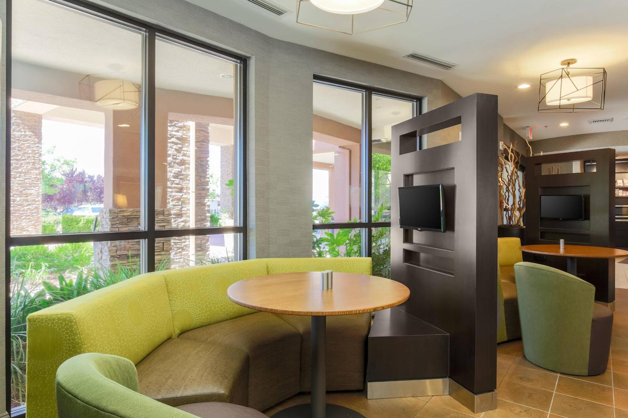 Courtyard By Marriott Roseville Galleria Mall/Creekside Ridge Drive Exteriér fotografie
