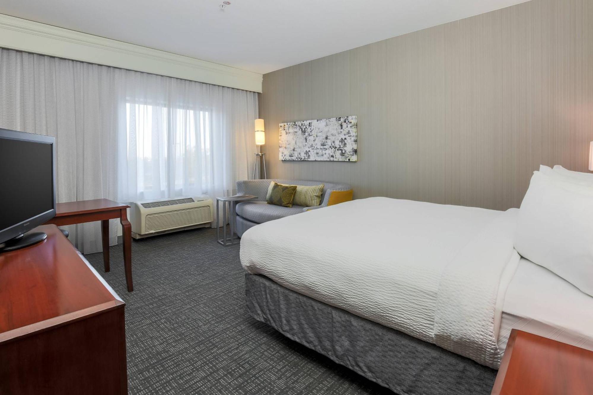 Courtyard By Marriott Roseville Galleria Mall/Creekside Ridge Drive Exteriér fotografie